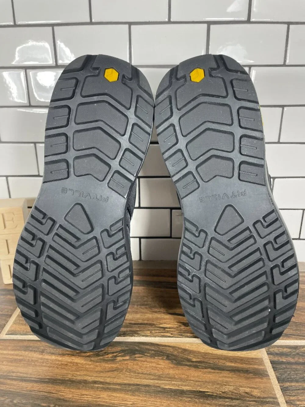 FitVille CozyCore V3 Shoes Mens Size 9 Wide Black Double Strap Winter Boot